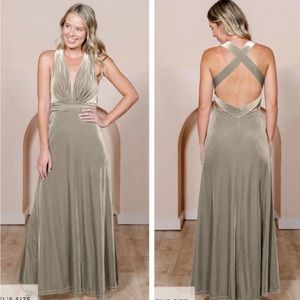 Revelry Dylan Convertible Velvet Dress Sage
Green Size 6